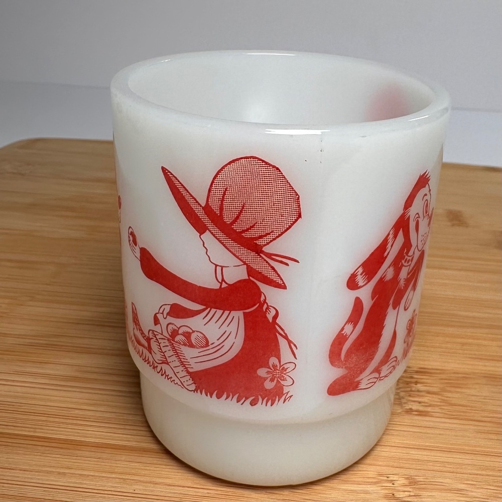 Vintage Termocrisa Holly Hobbie Milk Glass Mug. Red Graphic • Stacking Mug - Picture 5 of 7